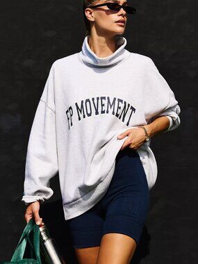 Free People Movement Victory Biker Shorts in Navy Blue Midnight  size Small